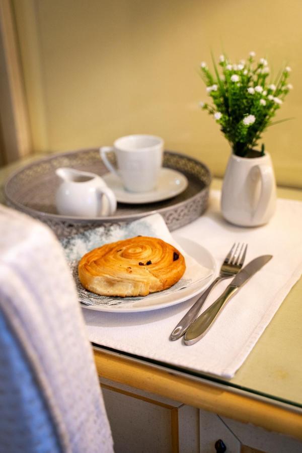 Domus Pinciana Bed & Breakfast Rome Exterior photo